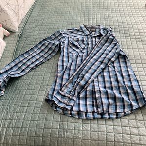 Ben Sherman Men’s large, long sleeve snap shirt.